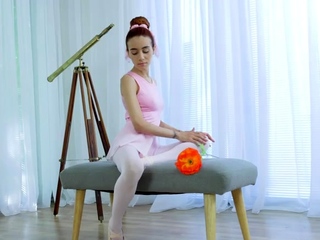 PornMegaLoad Little Chloe Solo WRB